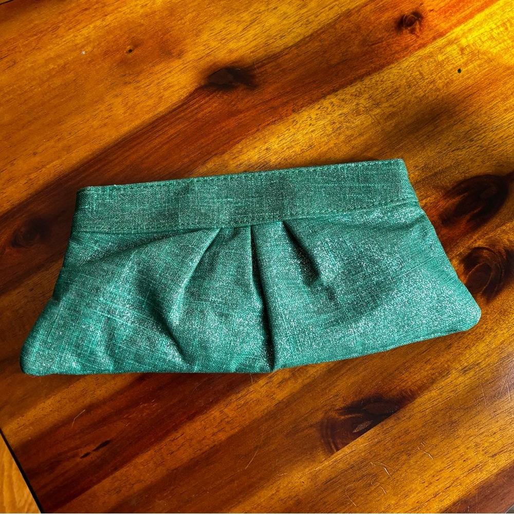 Lauren Merkin sparkle green clutch - Picture 3 of 6